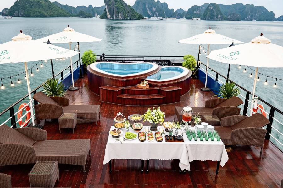 Pamela Cruise Day Tour Halong Bay