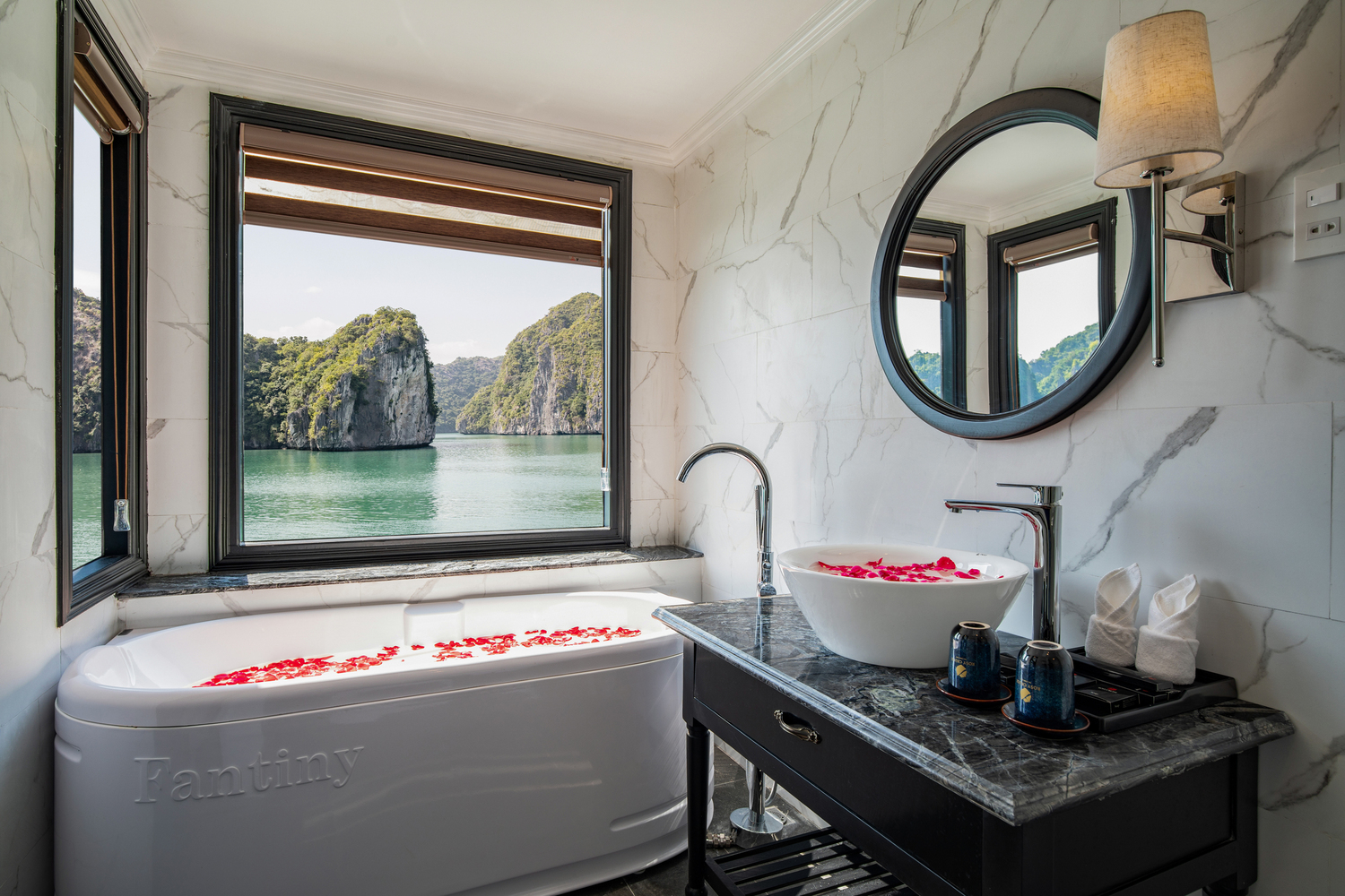 Rosy cruise bathroom