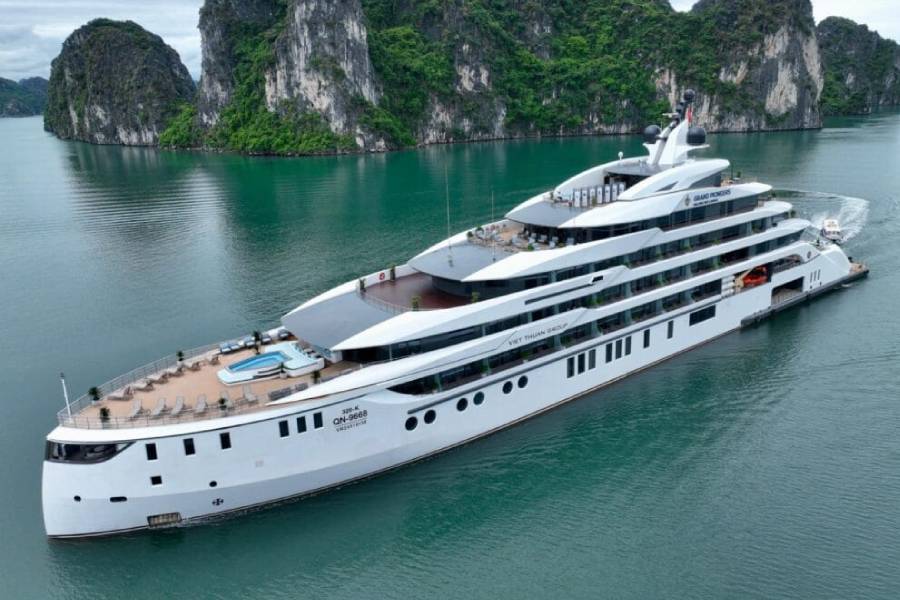 Grand Pioneers halong bay cruise reviews