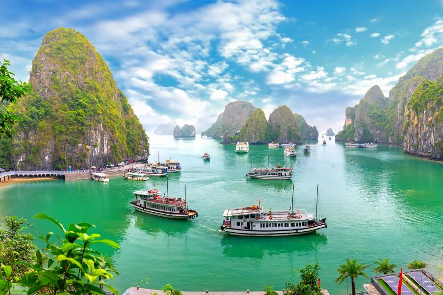best time to cruise Halong Bay
