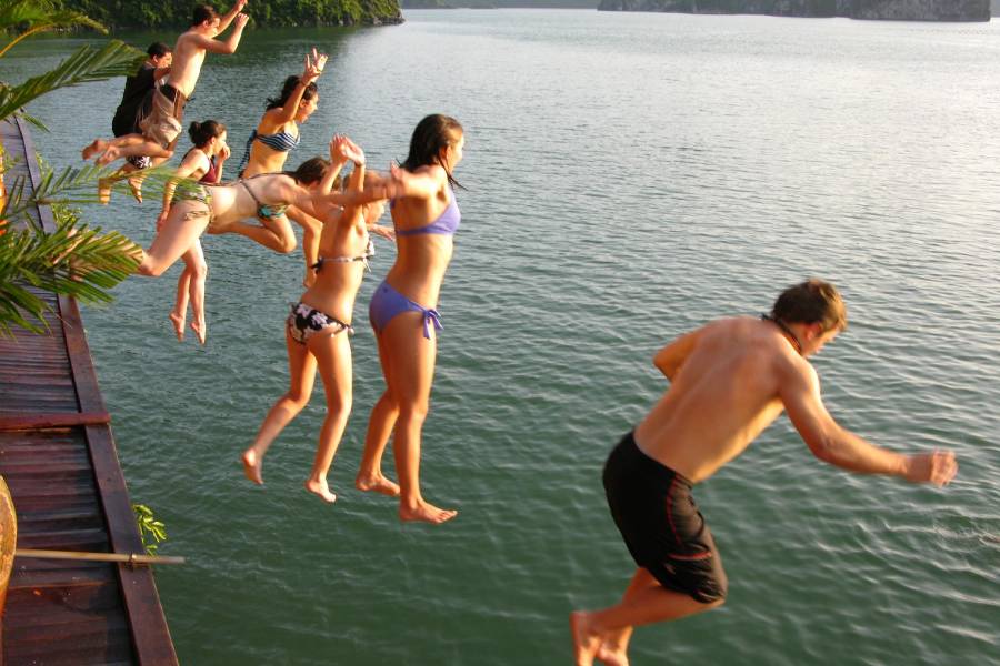 Things you will enjoy when visiting Halong in April