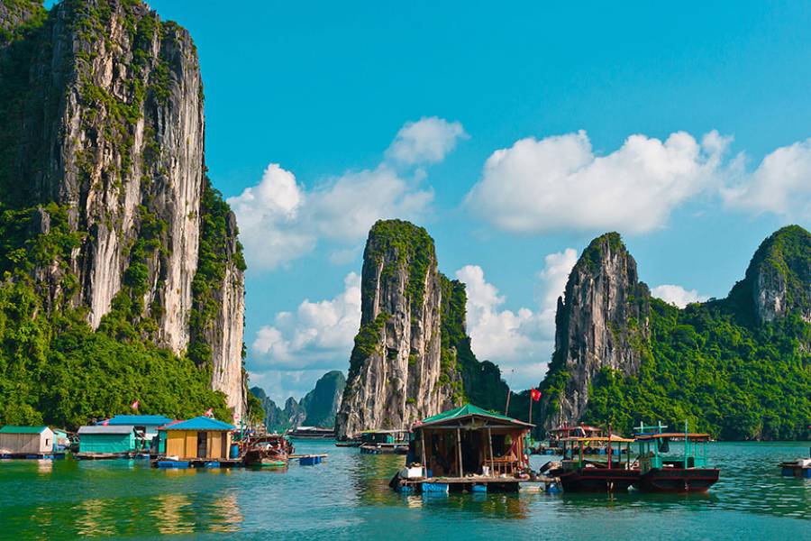 Pay a visit to fishing villages