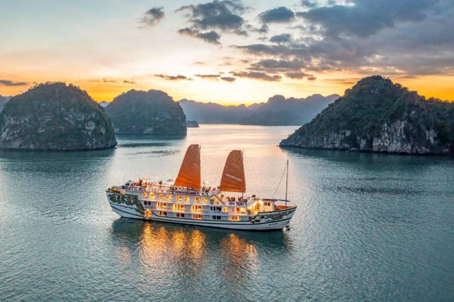 The weather of Halong Bay in September