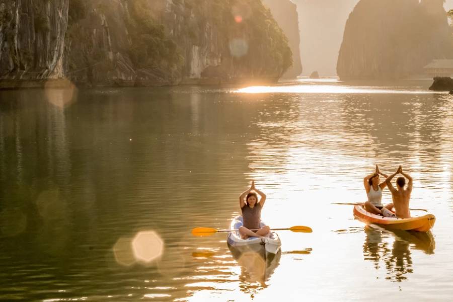 Best time to visit Lan Ha Bay