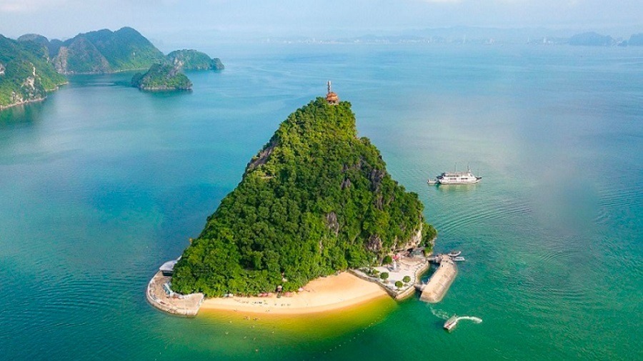 The history of Titop Island