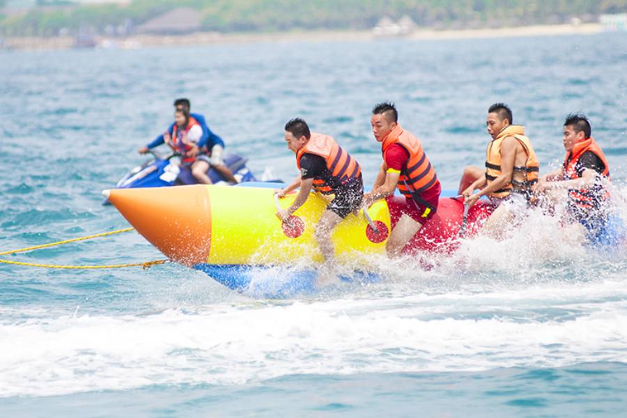 Taking towed buoys 