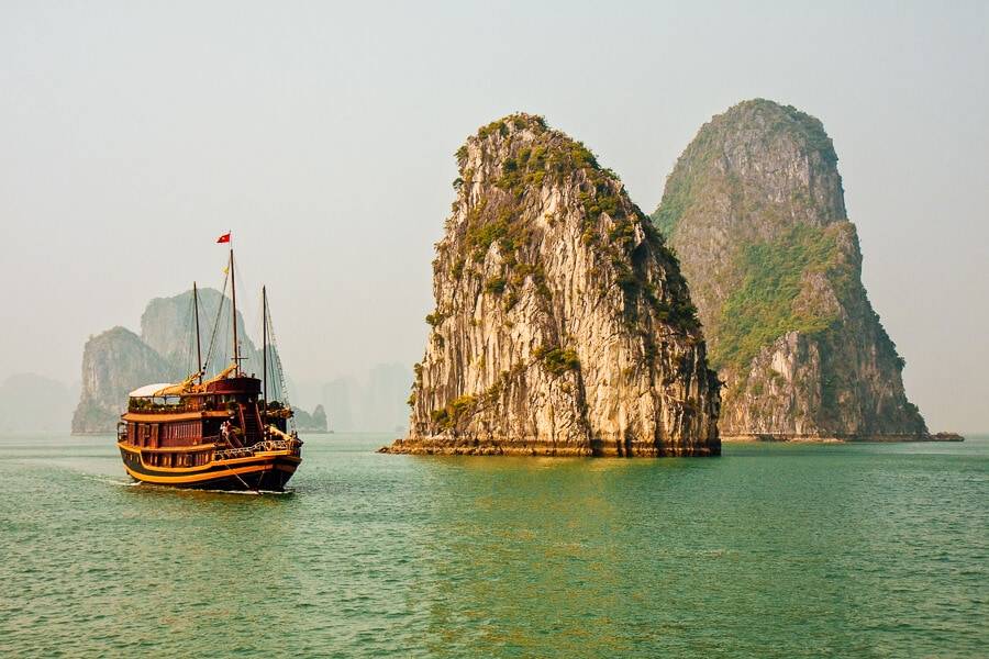 Travel tips for a perfect trip to Halong Bay in November
