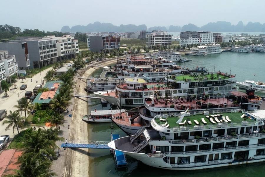 Embarkation point Tuan Chau 