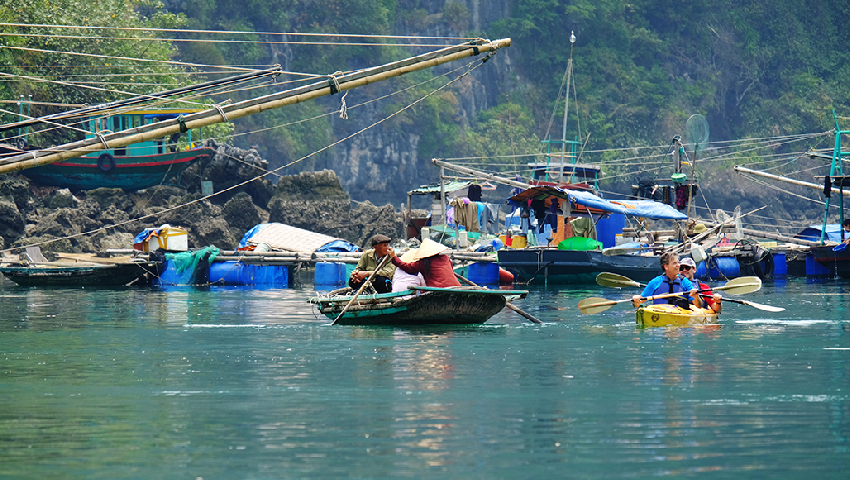 Kayaking at Ba Hang Fishing Village