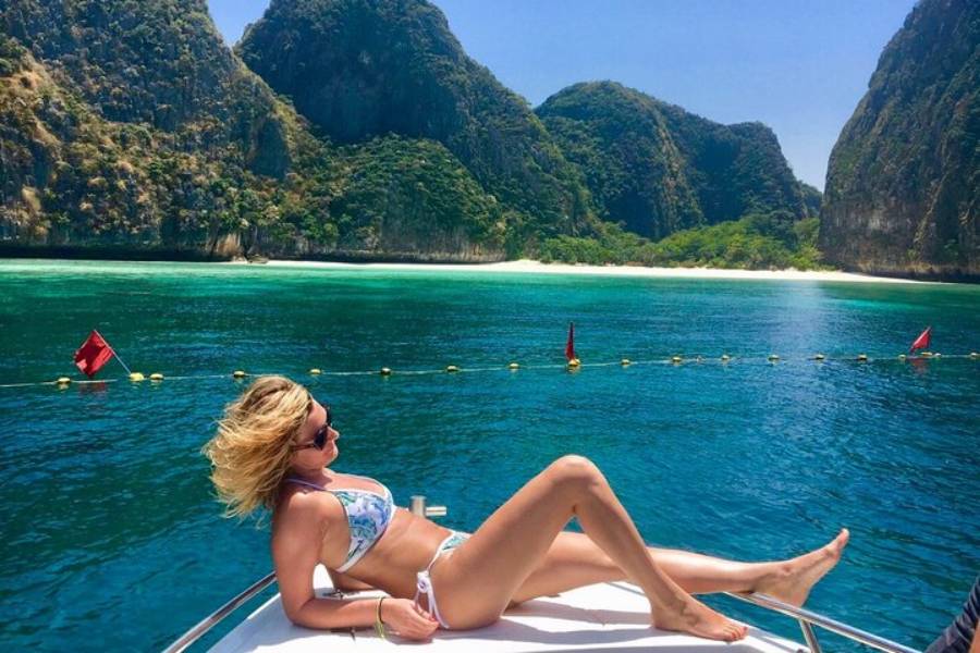 Bai Tu Long Bay vs Lan Ha Bay travel experience