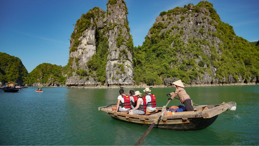 Best time to visit Cong Dam Area Vietnam