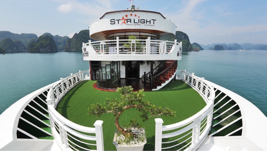 Starlight Cruise with golf